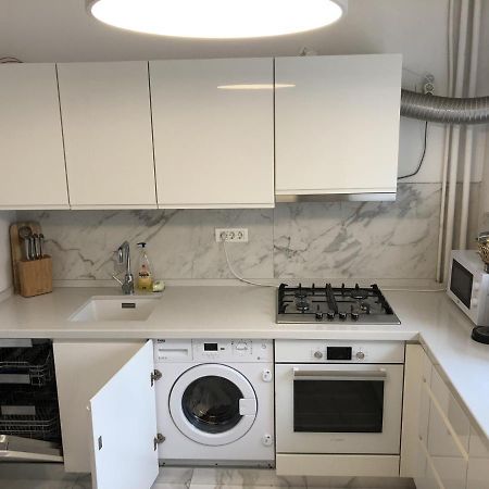 Luxury Dorobanti 2 Bedroom Ap Center Location Букурещ Екстериор снимка